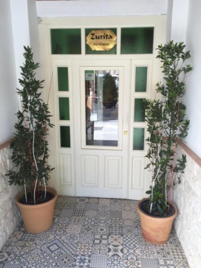 Pension Zurita, Granada